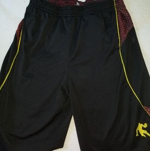 4 pairs of boys athletic shorts